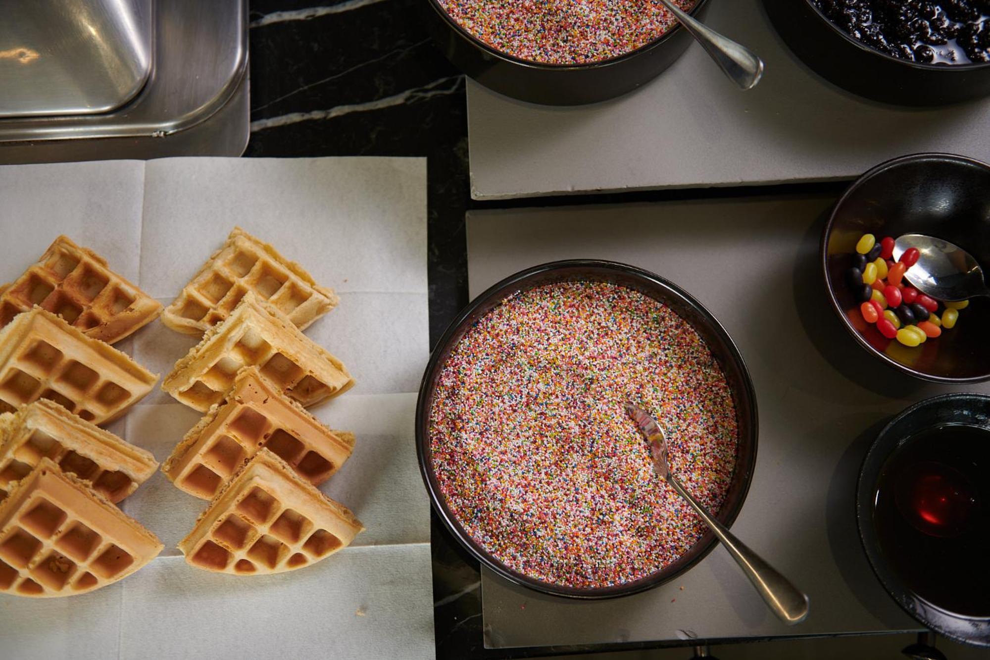 فندق The Capital Zimbali باليتو المظهر الخارجي الصورة Belgian waffles